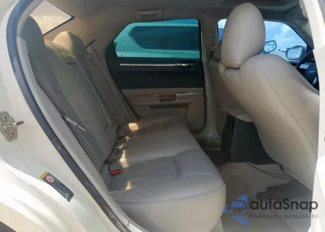 2005 Chrysler 300C from USA, damaged, VIN 2C3AA63H75H621717